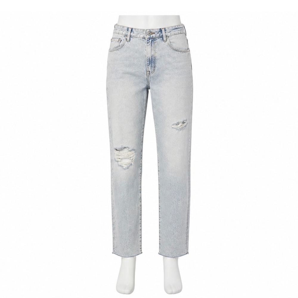 Old Navy Vintage Jeans Women 12 Tall Light Blue NWOT Distressed Raw Hem